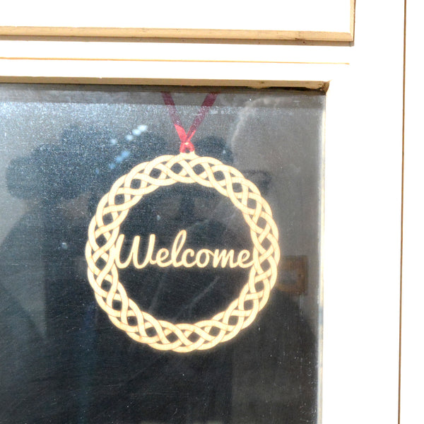 Celtic ring, Welcome sign